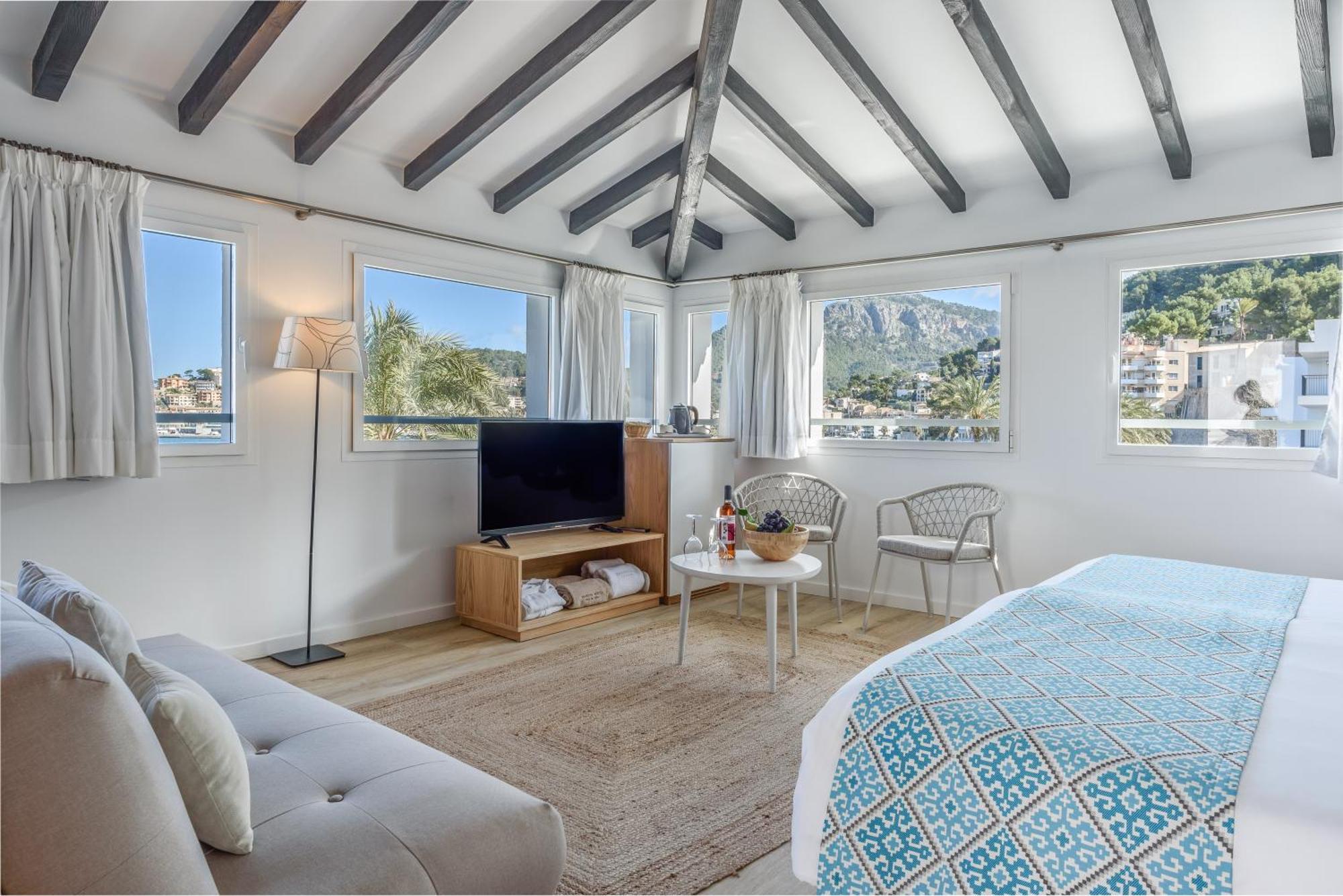 Hotel Marina Port De Soller Bagian luar foto